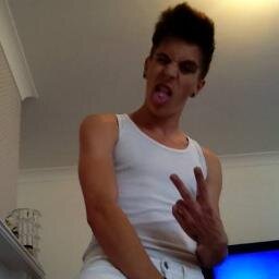 HorrorTanQ's profile picture. GT:Shexay
DaTanQGaming 0.6k