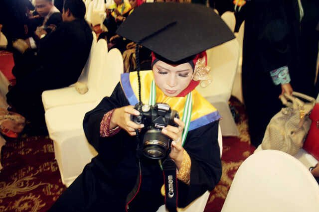 Hidup penuh dengan kebohongan