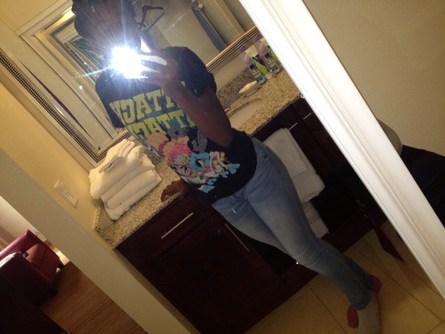 Follow My Babess @__HerBeauty. Follow My Twubby deon ♡.That It Bye! Follow Me Back.