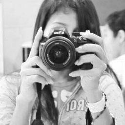 No sufras por un amor cuando pienses que se a ido si tu corazón se marchita es por orden del destino. Hay amores que regresan otros que debes olvidar.