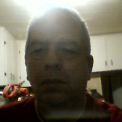 deny668's profile picture. Je pense donc je nuis