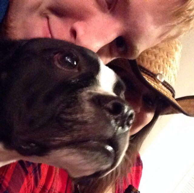 Will_Brenner's profile picture. This is my unprofessional account. So I can say bad words like darn and gosh dang it and fuck!