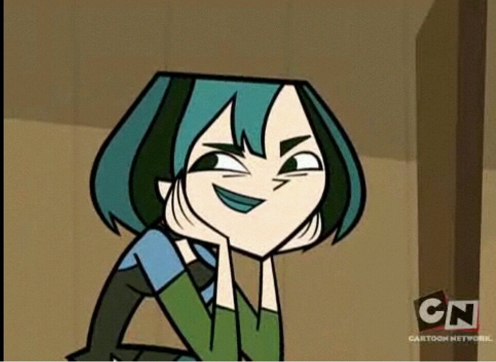 hey or whatever it's Gwen, I like to draw and be just Gwen. likes no one on tdias.