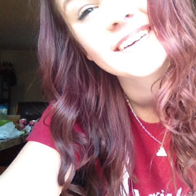 @ashlehhnicole||IG hi, im ashley||vine fanpage- @irishistiblecurls||IG