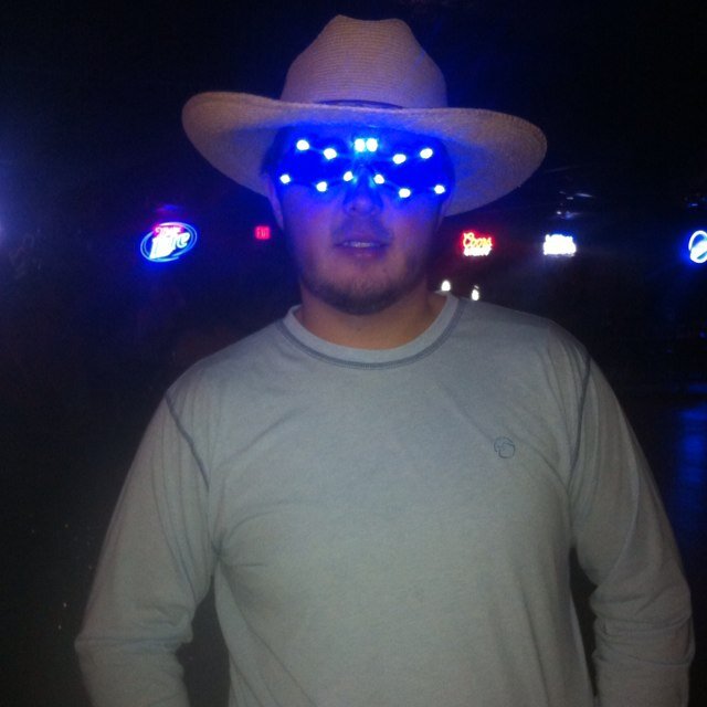 there aint nothin wrong with them big city lights, but me, I prefer them slow country nights, where I can see the darkness come in and then go