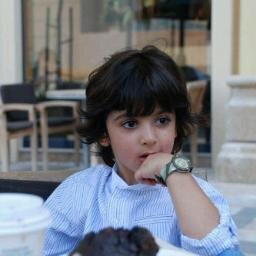 السعاده لاتكون بالحب فقط السعاده ان تجد من يفعل المستحيل لاجلككـ