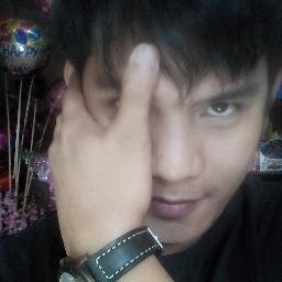 I'm a Simple guy next door. / Computer geek /member International host for events / mob for aeropostale asia