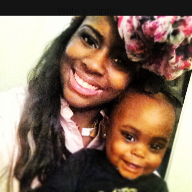 SINGLE & i aint looking ! i got 3 kids my heart already TOOKEN . My 3 & me we all we got ✌️