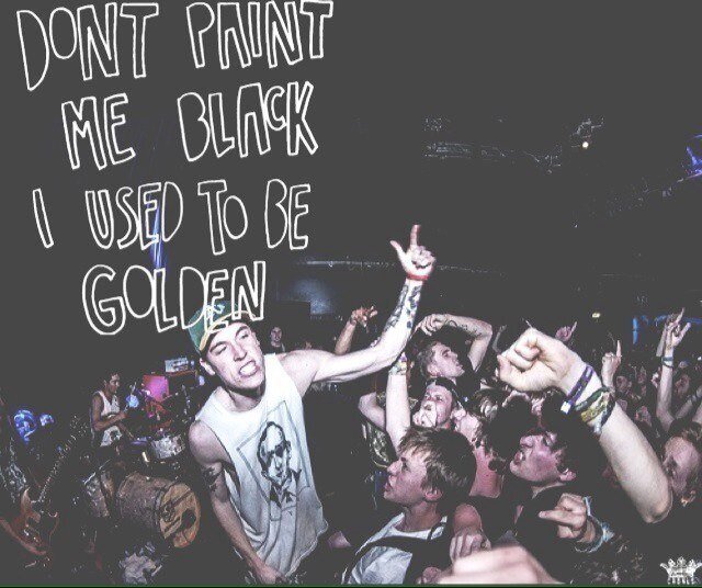 Bands. Bands. Bands. Bands. Bands. Bands. Bands. Bands. Bands. Bands. 
Did i mention I love bands? 
Metal to be exact!