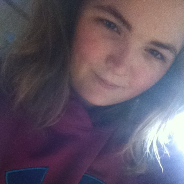 CarlabratzHoran's profile picture. Hello, my name is Carla. I get bullied in school about my last name all the time. I really love one direction. I dont like school and you folks should know why.