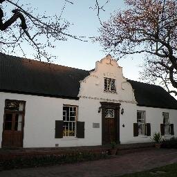 The historic Rust-en-Vrede art center houses an art gallery, cafe, clay museum, contemporary ceramics, and various art studios.