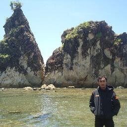 |Setiap detik dalam hidup adalah perjalanan, dan setiap perjalanan adalah pelajaran|
