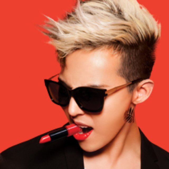 BIGBANG (from)g-dragon →→→ start 1001 ボムムの隣