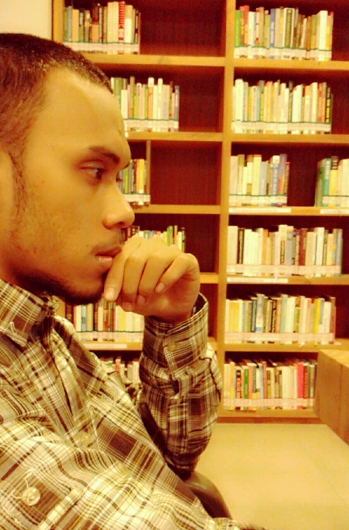 One of the @thezigzag01 personnel | Song writer | Do Rap