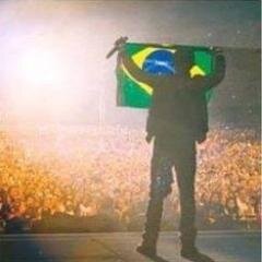 @justinbieber You're the air that I breathe, I love you very much.