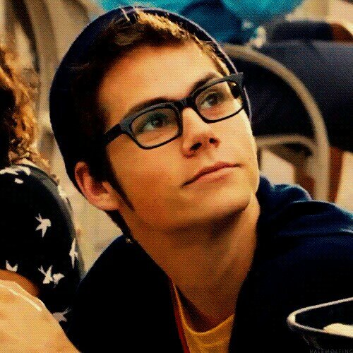 5SOSIreland's profile picture. #RIPHelen You were the best person ever and never will be forgotten. ♥