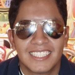 ingeniero civil de oficio, pensador de profesion y amante de los aviones de corazon