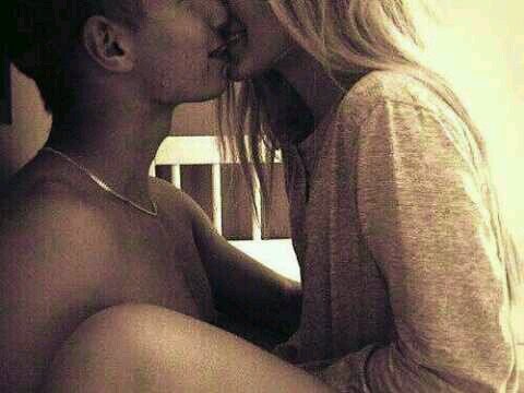 PIN BBM: 7C48A53A