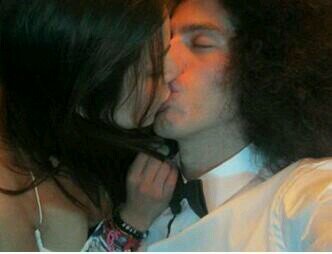 Fan de รσиiα y Kriis (L)✌ Orgullo de la mujer todoterreno y del pelos locos . Sin duda mis G[atitos]ANADORES.Tambien  apoyando a Cesar Walls y Joaquin gomez