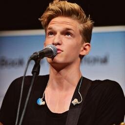 BRAZILIAN ANGELS!  meet cody simpson at 25/01/2012! best day of my life ❤Cody is the most talented kid the world! I'll be with him until the end #AngelForever