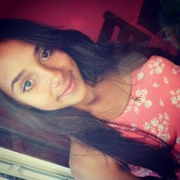 “Viver livre ao extremo, andar de encontro ao vento.” ✌