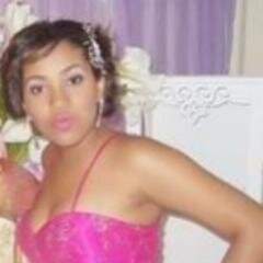 Seja doida. Seja fofa. Seja divertida. Seja retardada. Seja amiga. Seja qualquer coisa, o importante é ser VOCÊ. *.*