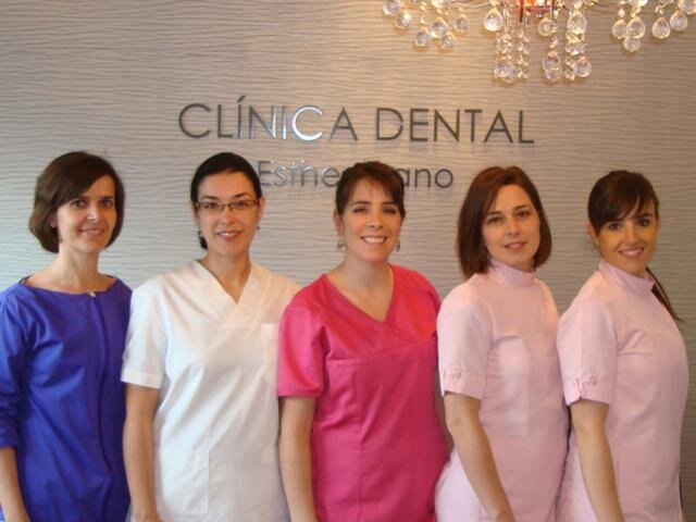 Solucionamos Tus problemas Dentales y ofrecemos los mejores tratamientos a precios muy razonables. Visita nuestra Clínica Dental Alcázar de San Juan.