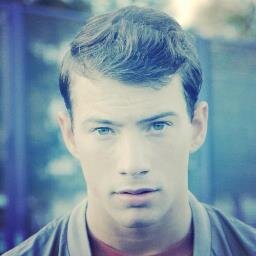 Official fan page for the amazingg @ReeceRobertson, make sure you go follow him and show some support! #TeamREECE/#ReeceRobot always. :')