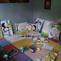 menerima Jasa lukis karikatur & sketsa wajah ...

yg minat hubungi 
via sms : 08993877982 
pin BB : 75ADE8EF