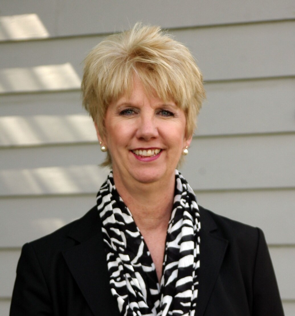 Athletics Development Director  Lindenwood University Advancement
Major Gifts and Scholarship Fund