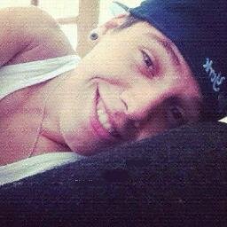 Sigam @victor_madeiro