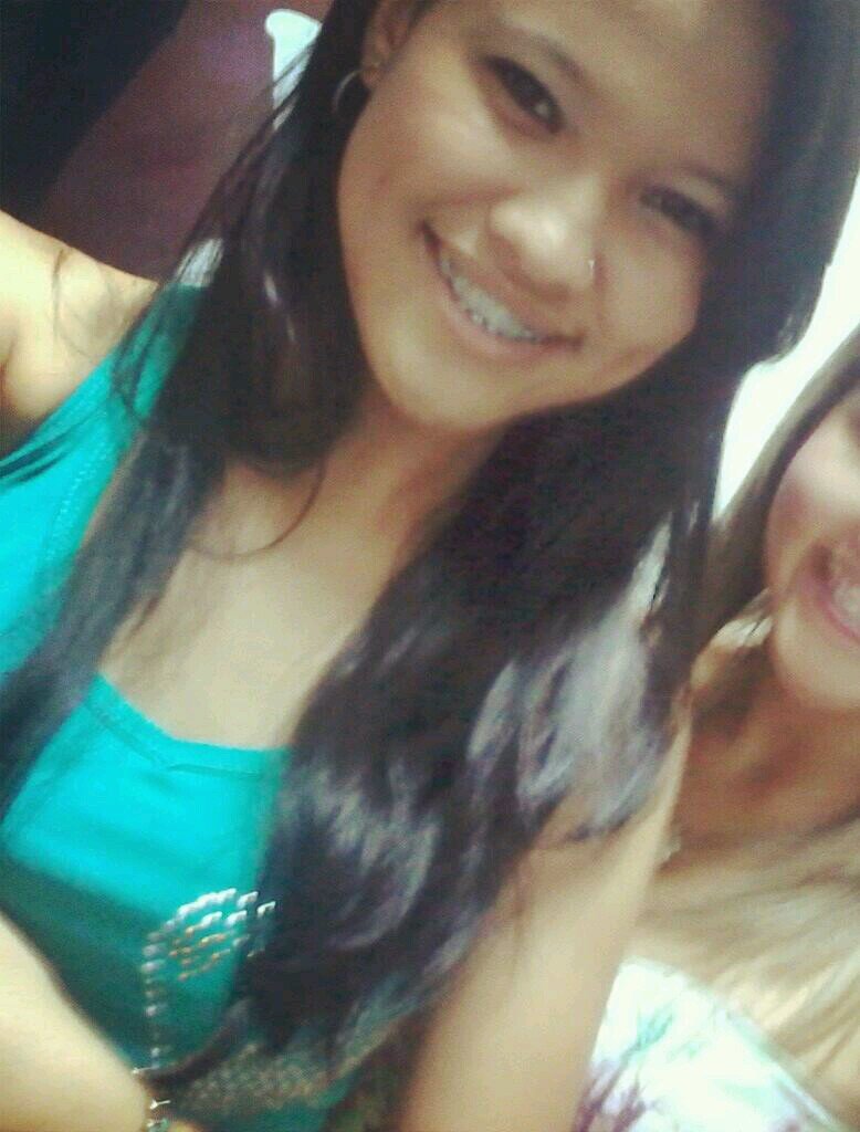 meu facee :http://t.co/gLZKRZAo81… .  ' -
A vida não é monótona, por isso o normal é ser diferente.