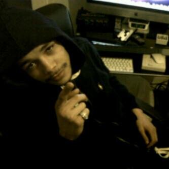 Unsigned Artist.  (Instagram: TaylorTaylor710)

Most people want Success but only Want it sometimes

EMAIL:HEISDUNP@gmail.com