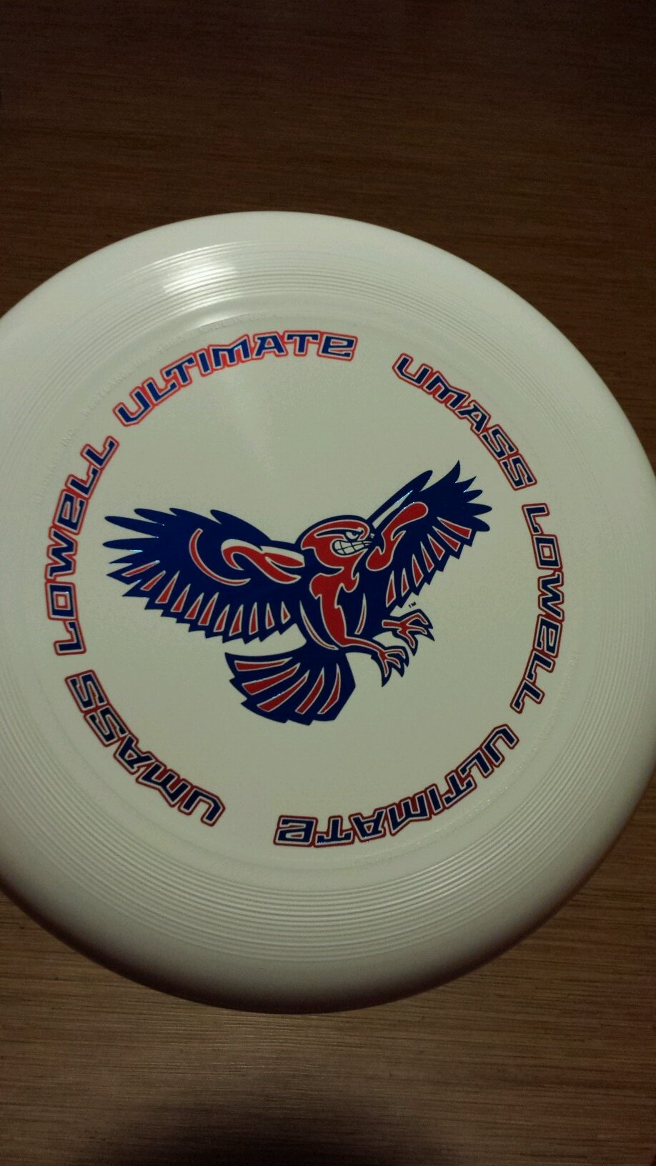 Experts in the art of launching flat circular 175g plastic projectiles.