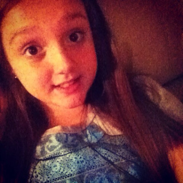 I'm in 5th grade.. 12 years old.and single.go to leatherwood school...love sports.love to go hunting Facebook: Hope Brock. And love god