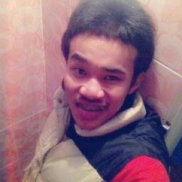 กดติตตามเฟสหน่อยนะค้าบ แกร๊ปปรี้http://t.co/WLn9ilVBR0