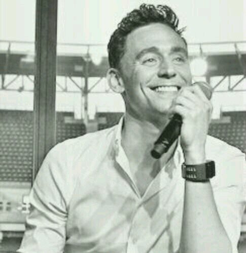 I'd say I'm here to blast your ovaries with my imagines, but that credit is all to Tom.