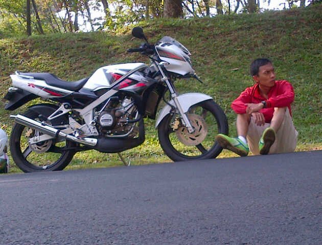 AprianG's profile picture. You'L never walk alone