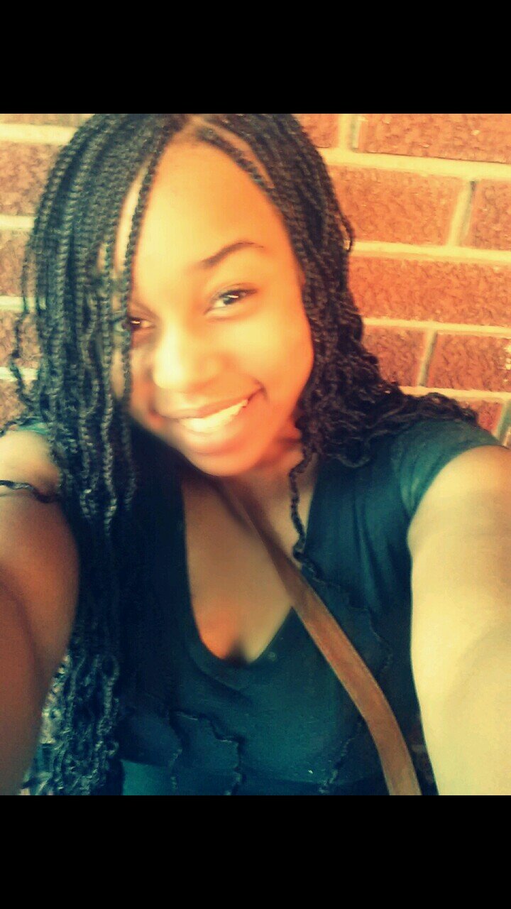 My name is Jessica new twitter page had to start over... but #TeamPretty #TeamTrack #TeamIdGaf  hit da follow button caus im #TeamFollowback #TeamJunior  #2016