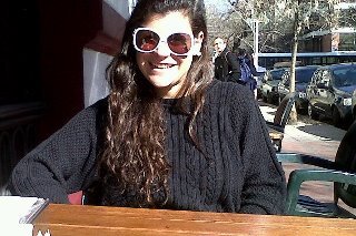 flormonsalvo's profile picture. Y si en vez de planear tanto voláramos un poco más alto???