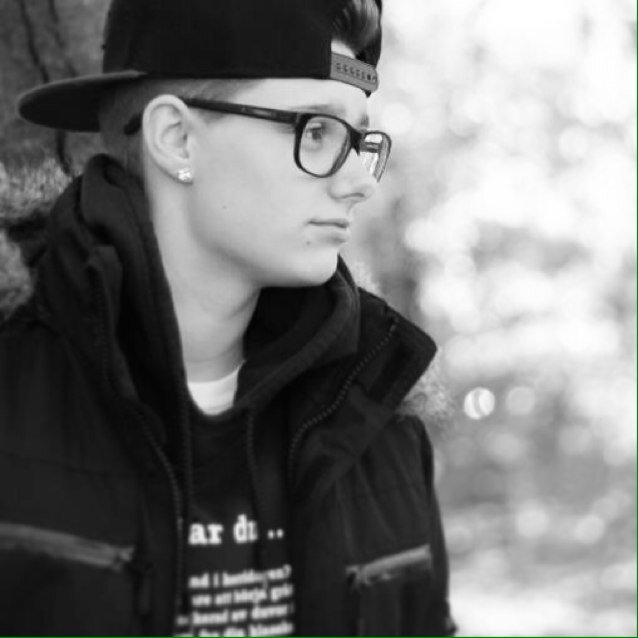 Im om instagram @elinatisjo, 16, lesbian, sweden, LOVATIC