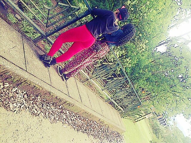 •music •love •Fashion •camera •free spirit☺ •xtraOrdinary*♡ •RiriNavy\m/ •Fvck Yo' Feelings •SchwagBiish