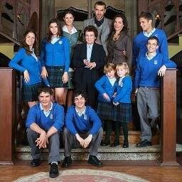 ElInternadoMEGA's profile picture. Una historia de misterios y fenómenos paranormales. Domingo a Martes 22:30 horas. Por @Mega