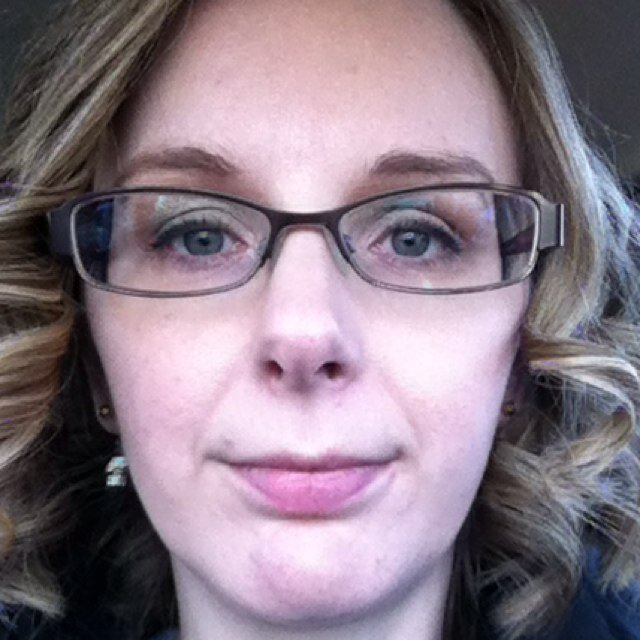 Wife, mother, and proud Canadian. Lover of music, television, movies, and hockey. 🇨🇦