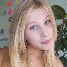 Printsesk's profile picture. Я создана из ласки и из слёз, 
Любви и ненависти,счастья и печали… 
Я та…что грезится бессменными ночами. 
Я смесь из крика и улыбки, 
Из правильных решений