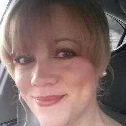 Writer, yoga practitioner, teacher, TexMex connosieur, equal rights fanatic