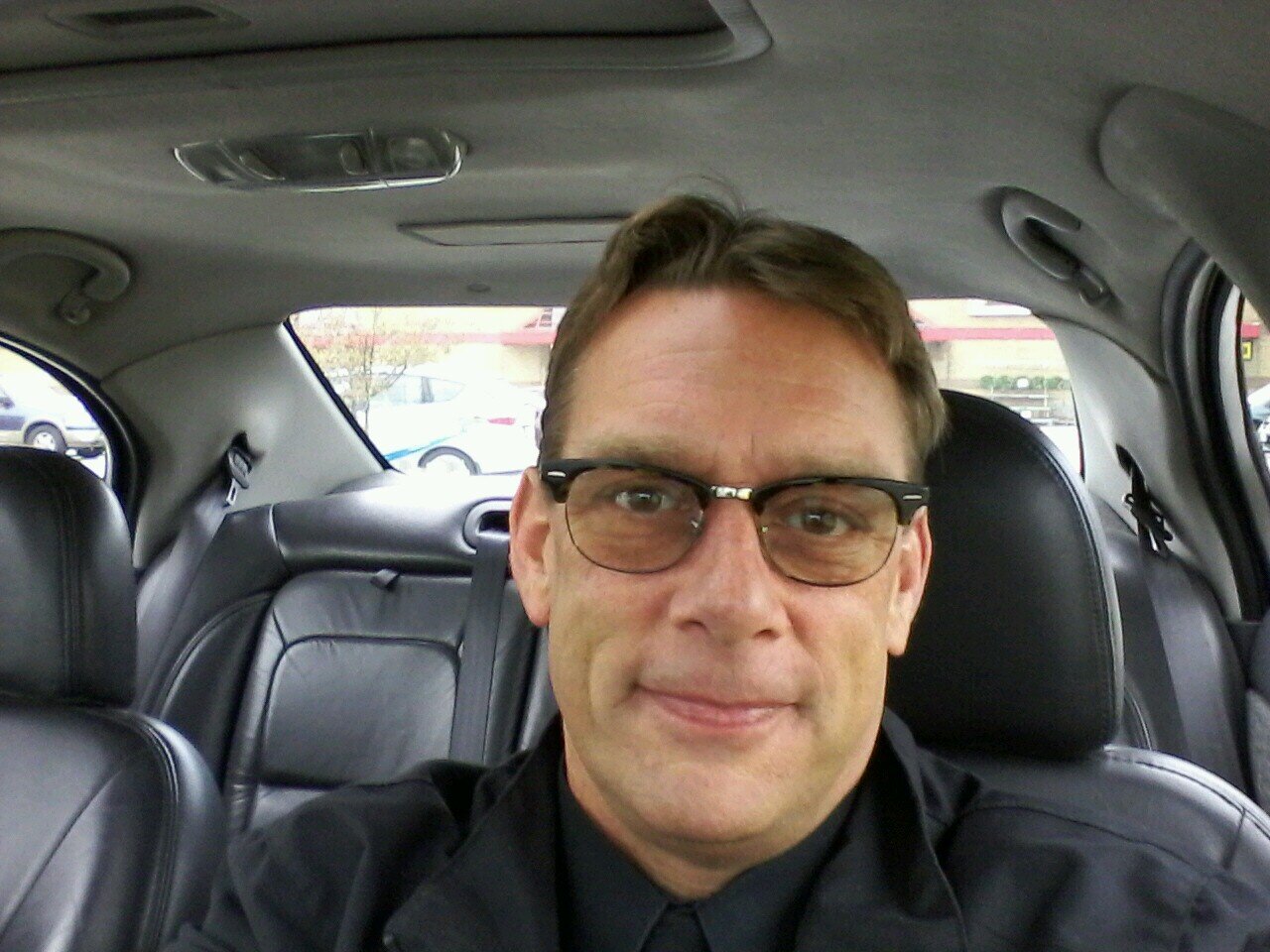 HindsiteDesign's profile picture. Chris Hind, ASID
NCIDQ Certification #14771

A Professional Interior Designer
HindsiteDesign@msn.com