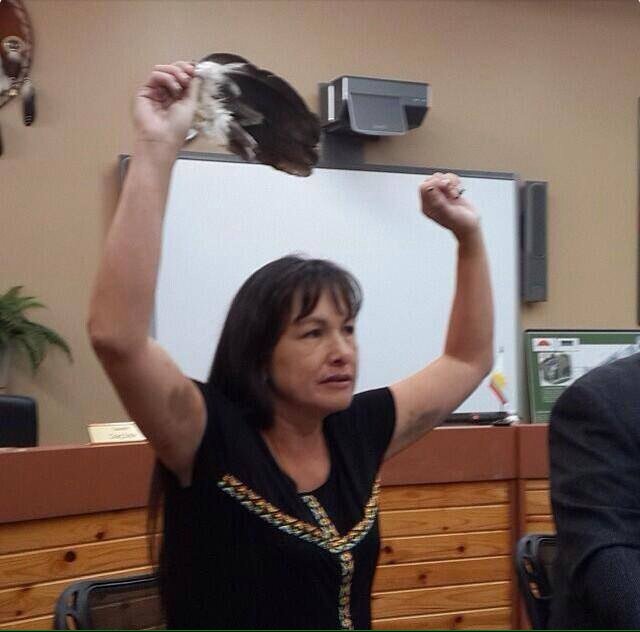 Im a proud lnu  & i have 3 sons. Im a mikmaq lawyer, got called to the NB Bar in 1998.Idlenomore ROCKS