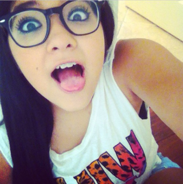 crownthecourt's profile picture. I like music and skins