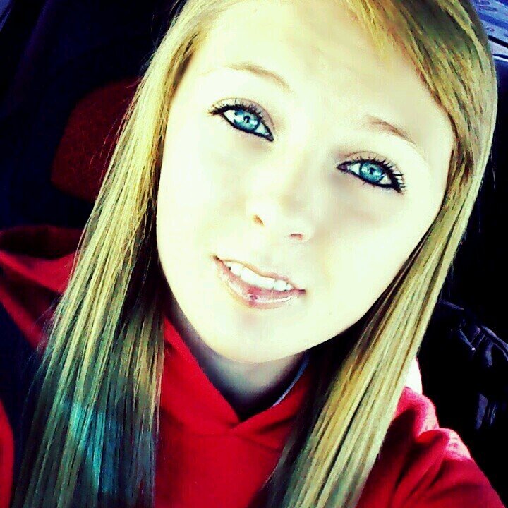 go follow me on instagram @countrybaby_10 and ill follow you back!(: